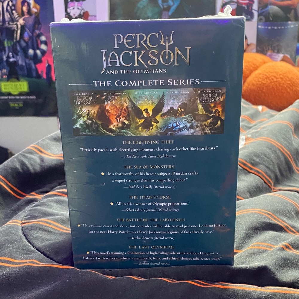 Percy Jackson Book Set - packaging is still on, besides some tiny holes - Picture 3 of 7
